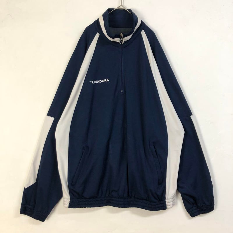 ディアドラ ジャージ ハーフジップ 刺繍 ロゴ 紺 | PEACE TOWN