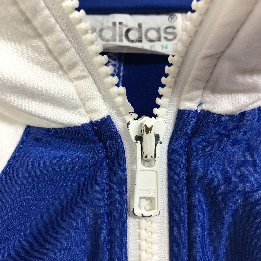 アディダス ジャージ トラックジャケット 刺繍 ロゴ