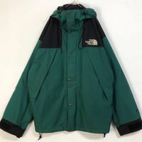 ノースフェイス　マウンテン　パーカー　ナイロン　ジャケット　ゴアテックス　緑　黒