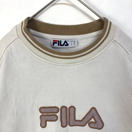 FILA  フィラ　スウェット　刺繍　ビッグロゴ　トレーナー　ベージュ