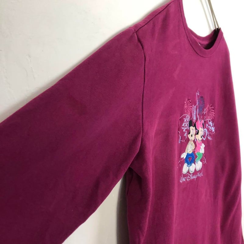 ディズニー スウェット トレーナー 刺繍 ロゴ 紫 | PEACE TOWN