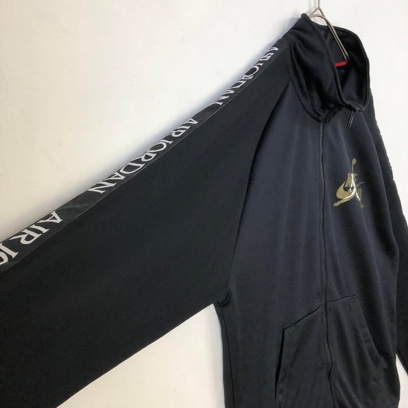 ナイキ エアジョーダン ジャージ トラックジャケット 刺繍 ロゴ 黒