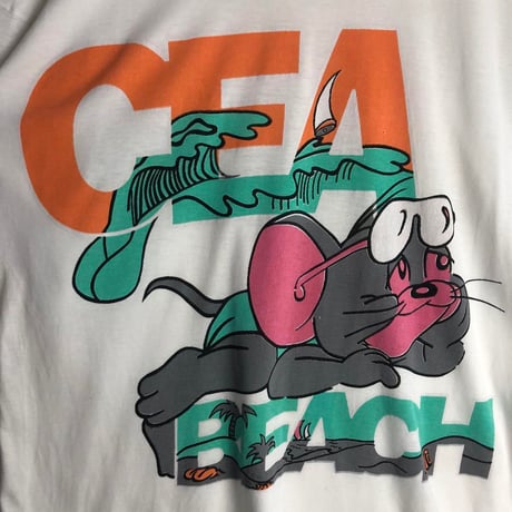 Tom and Jerry トムジェリ　Tシャツ　ビッグプリント　白