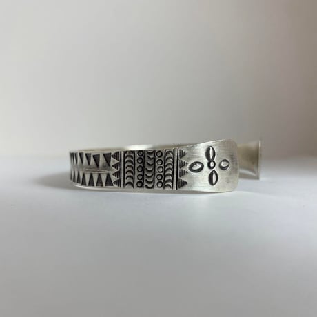 KARENSILVER カレンシルバー　カレン族　バングル　ブレスレット　ハンドメイド　925