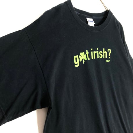 got irish? アイルランド　パロディ　カレッジ　クローバー　Tシャツ　黒
