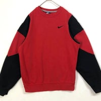 NIKE ナイキ　リメイク　再構築　刺繍　ロゴ　スウェット　トレーナー　赤　黒