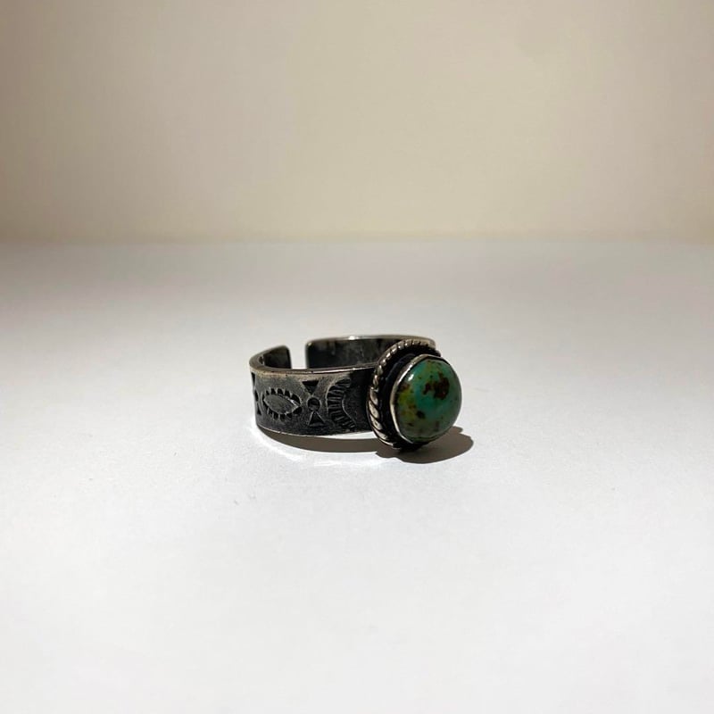 ターコイズ シルバーリング 17号 NAVAJO ナバホ CY刻印 ターコイズ