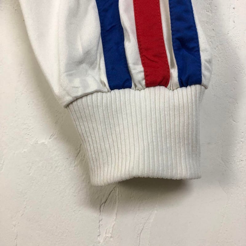アディダス ジャージ トラックジャケット 刺繍 ロゴ トリコロール 白
