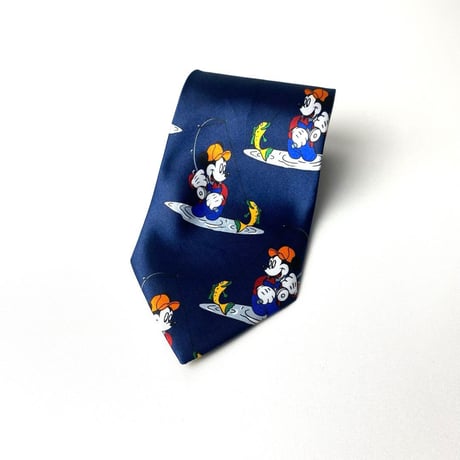 Disney ミッキー　ディズニー　釣り　総柄　ネクタイ　ネイビー