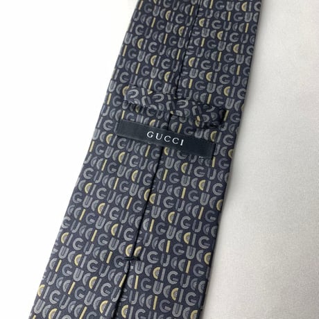 GUCCI グッチ　イタリア製　シルク　ネクタイ　総柄　ネイビー