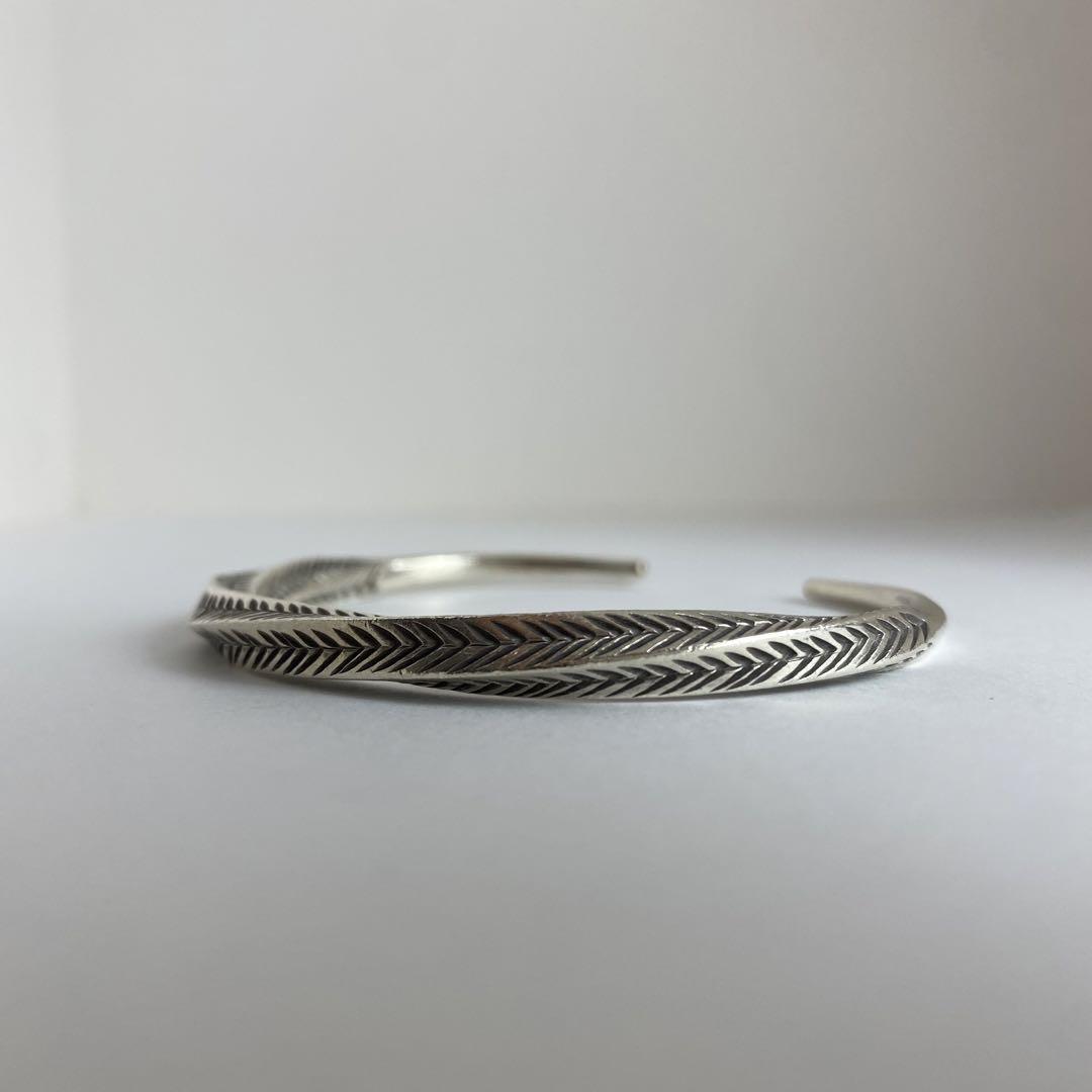 KARENSILVER カレンシルバー カレン族 バングル ブレスレット