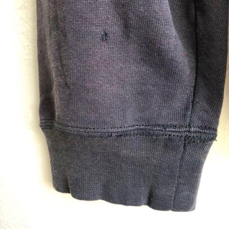 Carhartt　カーハート　ロゴ　パーカー　フーディ 裏起毛　紺