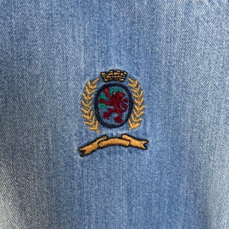 トミー　ヒルフィガー　刺繍ロゴ　ボタンダウン デニム　長袖　シャツ　シャンブレー
