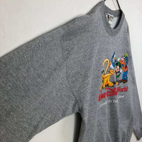 2000年記念　オールドディズニー　USA製　ミッキー　スウェット