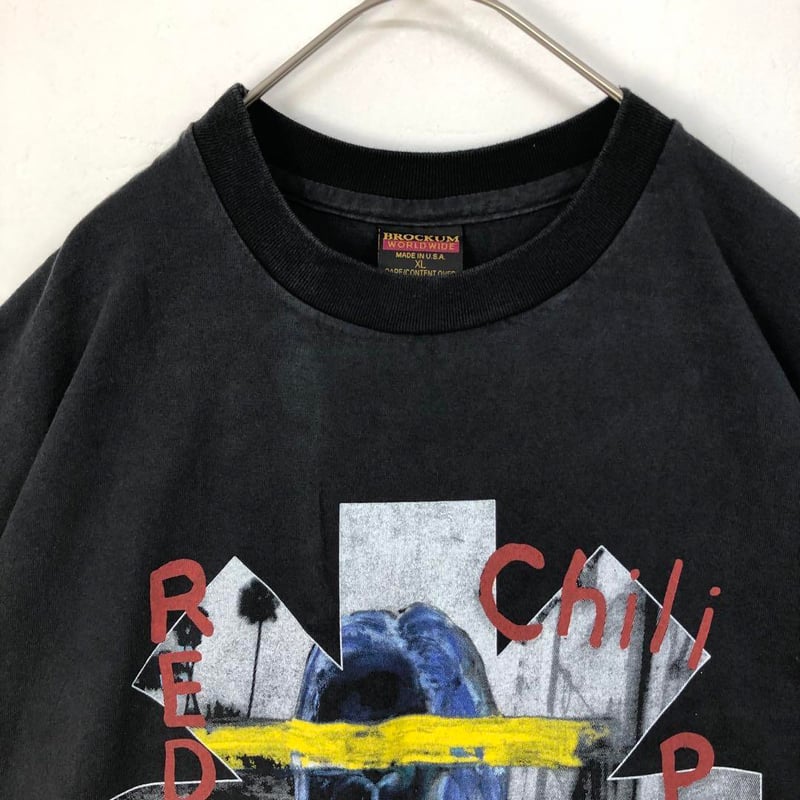 レア レッチリ STAFF Tシャツ レッチリがTシャツに。デビュー当時の写真やフライヤーを