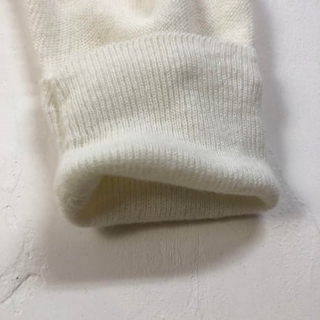 ラコステ　アクリル　ニット　カーディガン　刺繍　ロゴ　白