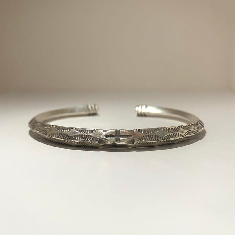KARENSILVER カレンシルバー カレン族 バングル ブレスレット 