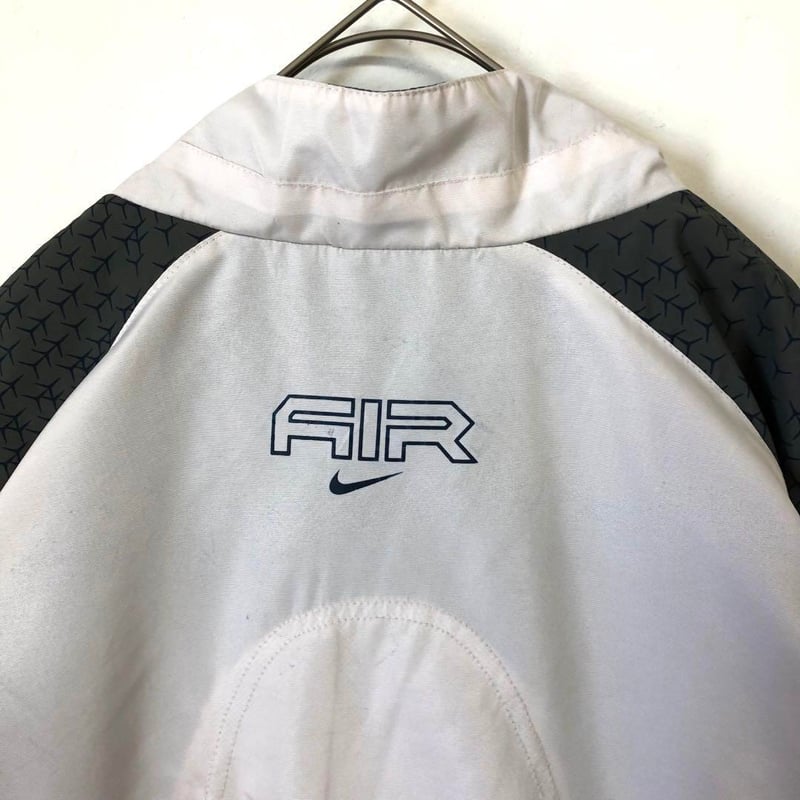ナイキ ジャージ トラックジャケット 刺繍 ロゴ 白 | PEACE TOWN