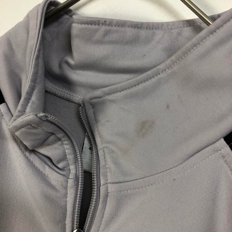 アディダス 刺繍 切替 袖ライン トラックジャケット ジャージ グレー黒