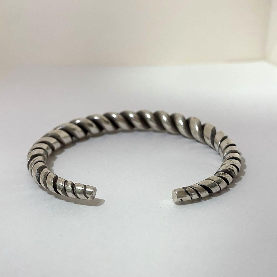 KARENSILVER カレンシルバー カレン族 ツイスト 重量 バングル