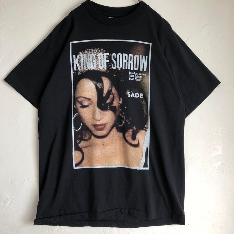 Lサイズ Unfinished Studios Tシャツ SADE シャーデー Lサイズ Unfinished Studios Tシャツ SADE シャーデー