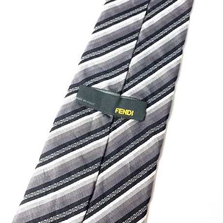 FENDI フェンディ　ストライプ　シルク　ネクタイ　黒