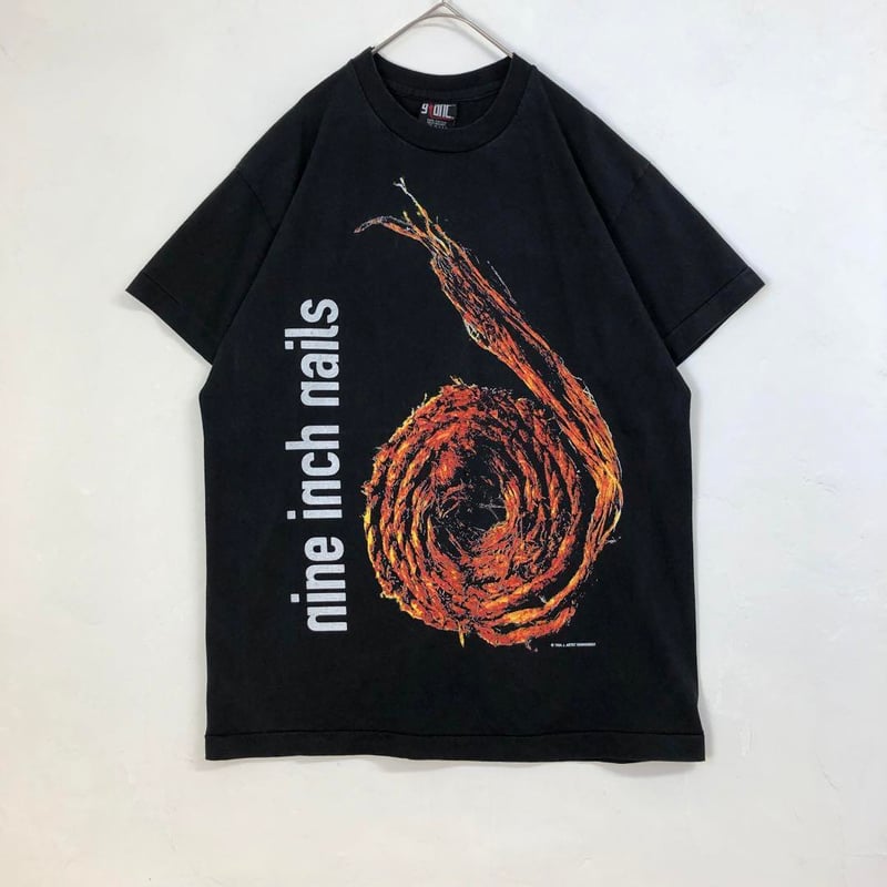 ミュージシャン NINE INCH NAILS bootleg T-shirt XL ミュージシャン NINE INCH NAILS bootleg T-shirt XL Bootleg