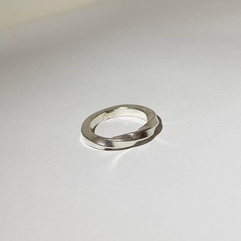 KARENSILVER カレン シルバー 民族 ハンドメイド 捻れ リング 指輪 925