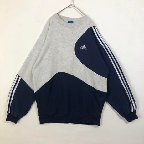 アディダス　リメイク　再構築　刺繍　ロゴ　スウェット　トレーナー　紺