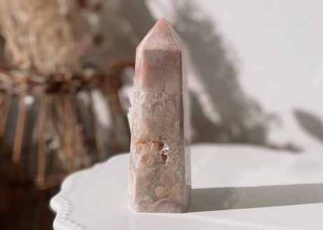 チェリーブロッサムアゲート(桜瑪瑙)のタワー