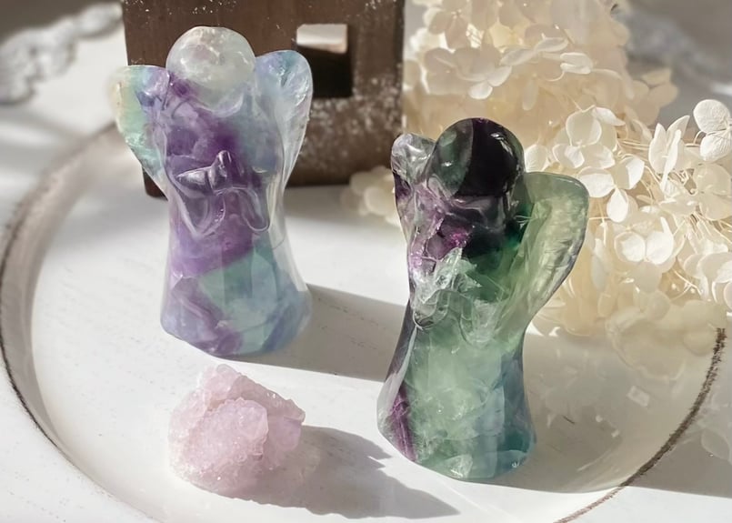 軽やかに】フローライトの天使 | STAR CRADLE