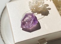 【宝石のかけら】ハイクオリティ・虹入りアメジスト