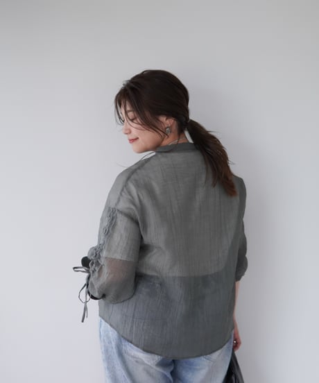 sheer ribbon blouse｜スモーク