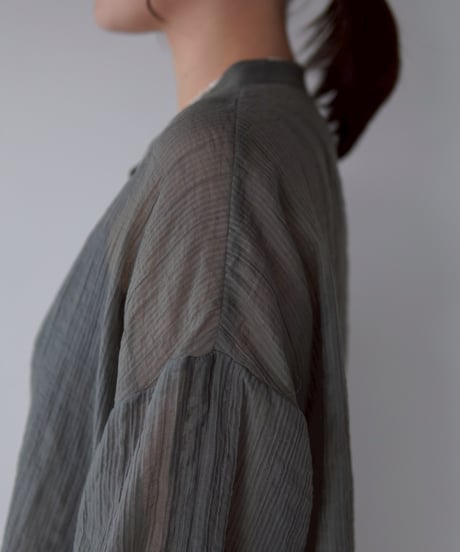 sheer ribbon blouse｜スモーク