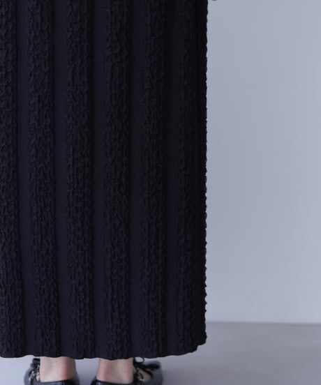line tight skirt｜ブラック