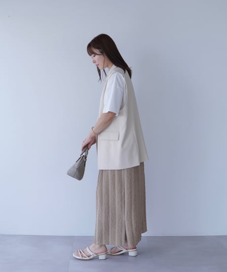 line tight skirt｜ベージュ
