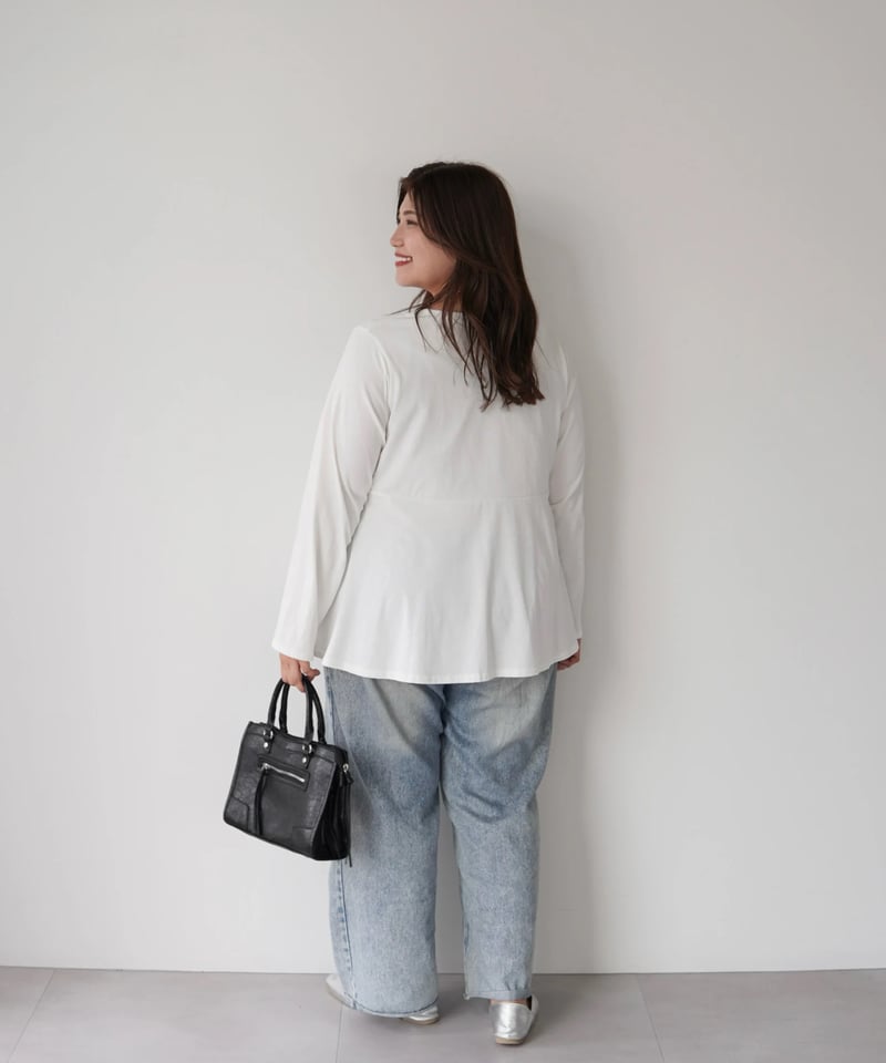Asymmetric Long T-shirt | ホワイト | MI AND MOU