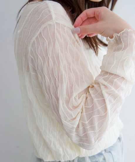 sheer pullover｜オフホワイト