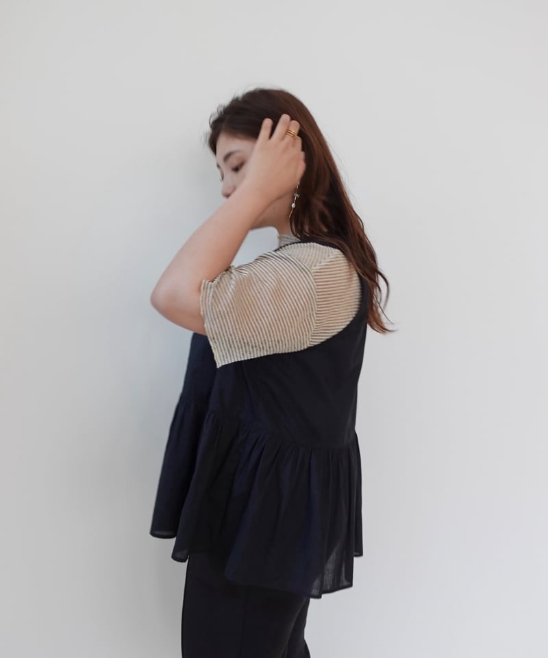 ミーアンドモウmiandmou ベストcotton vest blouse