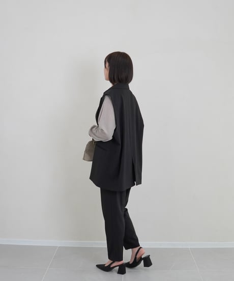 vest jacket | ブラック