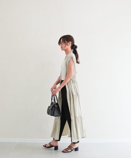 Tiered one-piece | オフベージュ