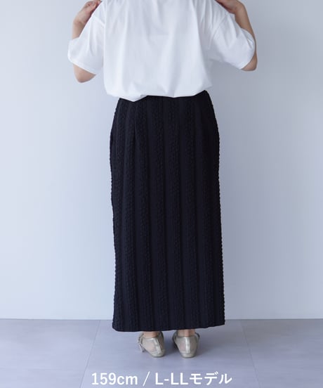 line tight skirt｜ブラック