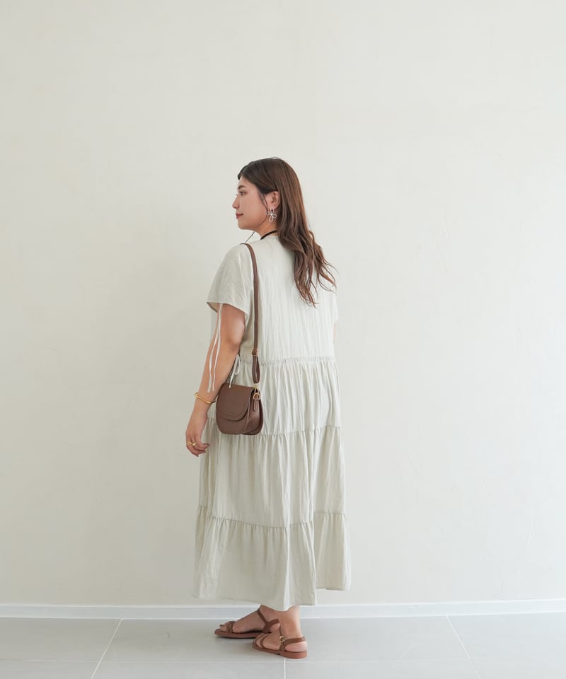 Tiered one-piece | オフベージュ | MI AND MOU
