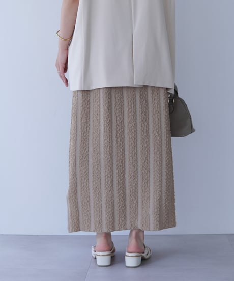 line tight skirt｜ベージュ