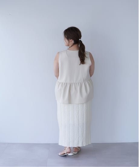 line tight skirt｜アイボリー