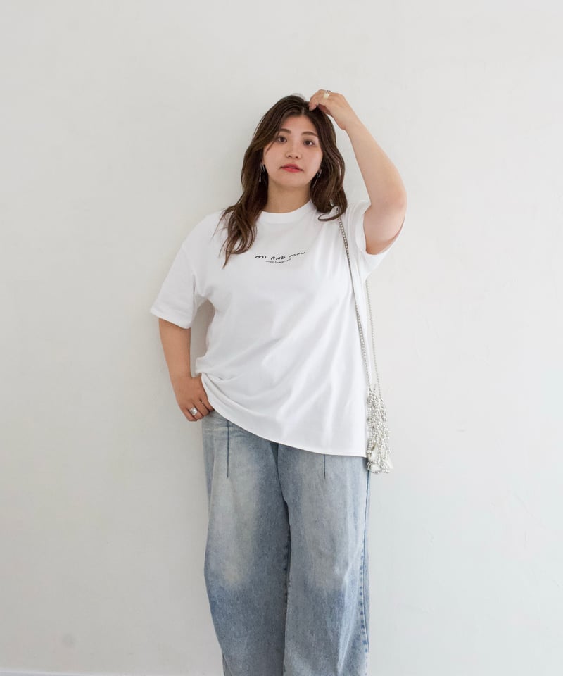 ミレパ　刺繍ホワイトTシャツ Mサイズ　2019年 ミレパ 刺繍ホワイトTシャツ Mサイズ 2019年 ミレパ 刺繍