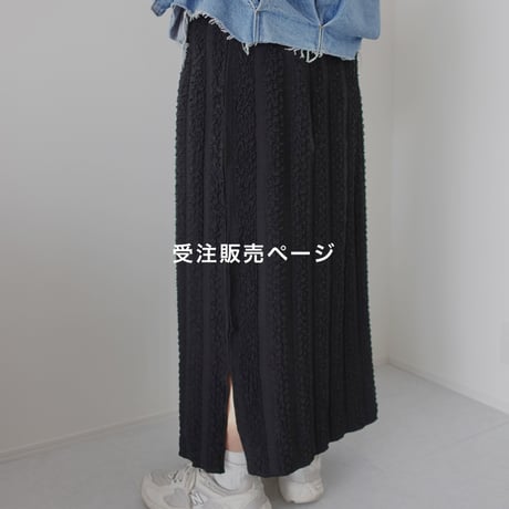 【受注販売】line tight skirt / ブラック
