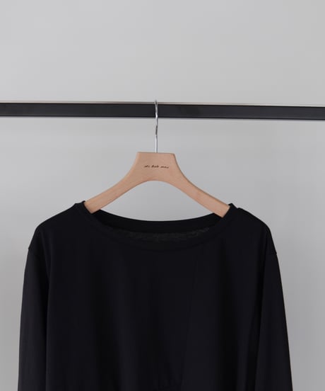 Asymmetric Long T-shirt | ブラック
