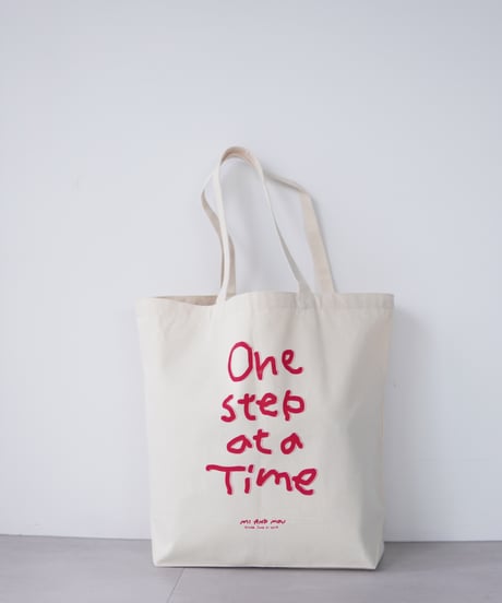 【送料無料】One step at a time Tote bag