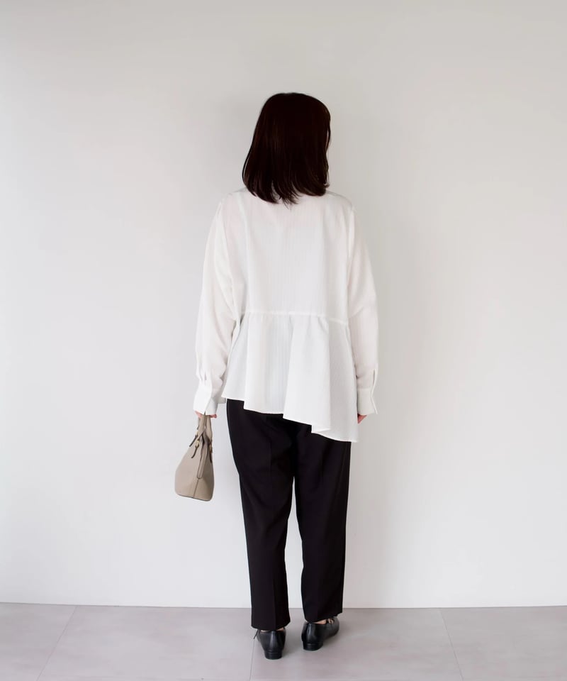 Asymmetric shirt | ホワイト | MI AND MOU